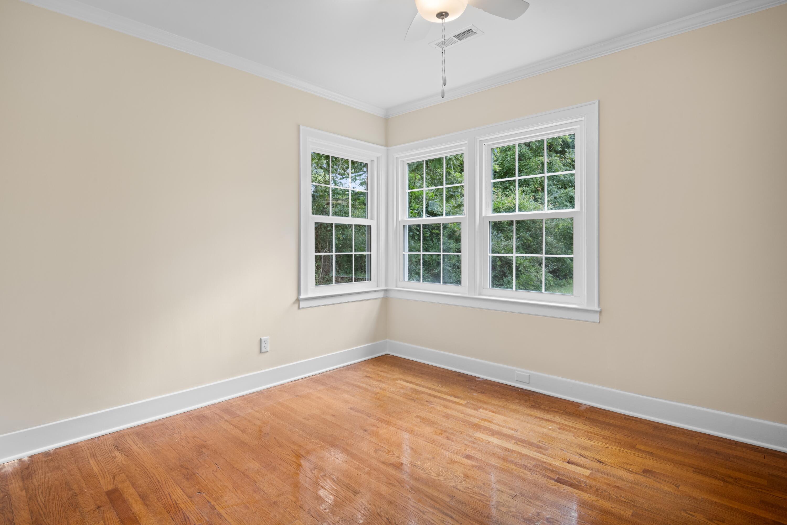 958 Signal Road Signal Mountain, TN 37377 - Photo 14 of 23 bedroom 2
