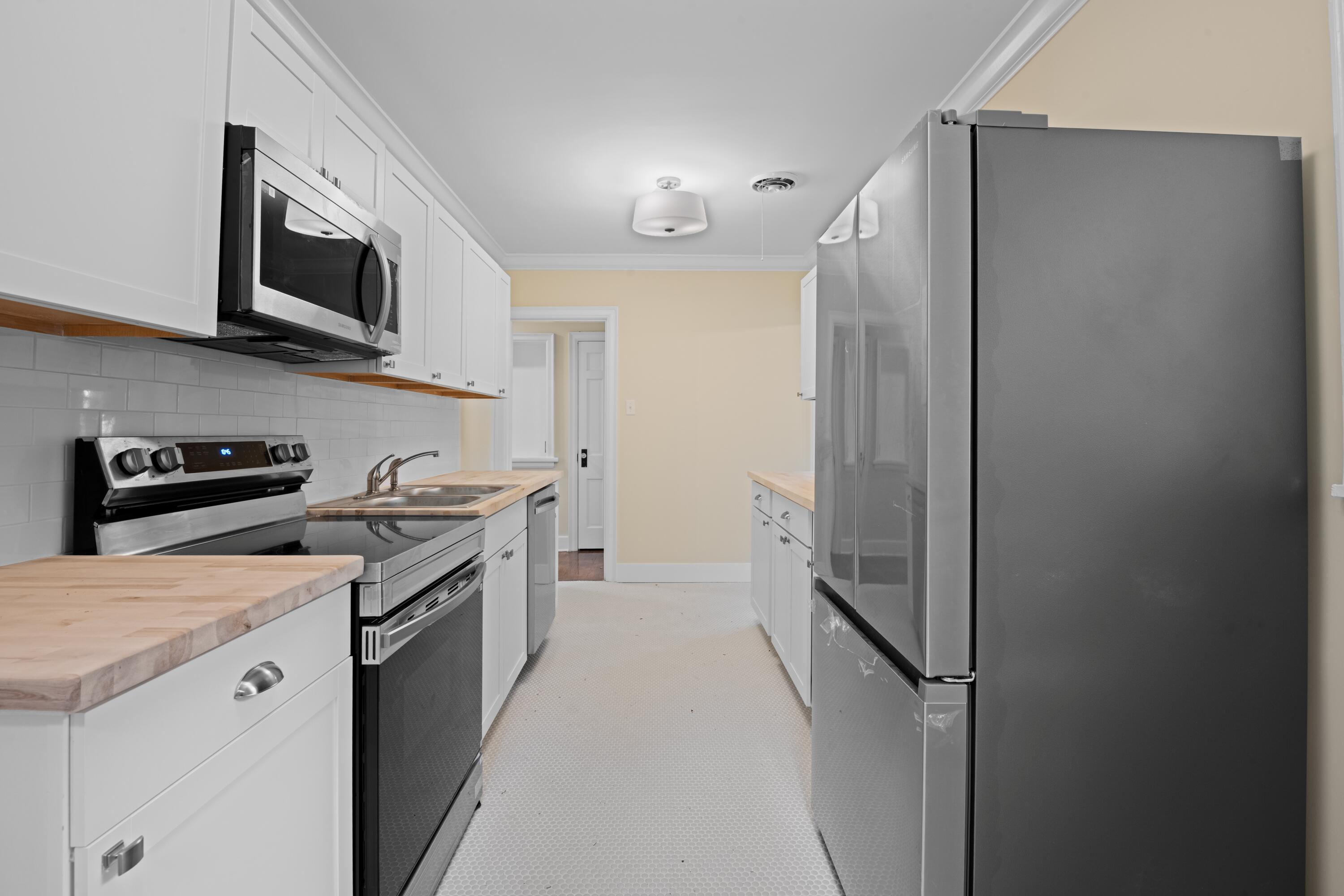 958 Signal Road Signal Mountain, TN 37377 - Photo 20 of 23 kitchen 3