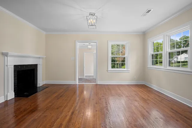 $324,900 | 958 Signal Road, Signal Mountain, TN 37377