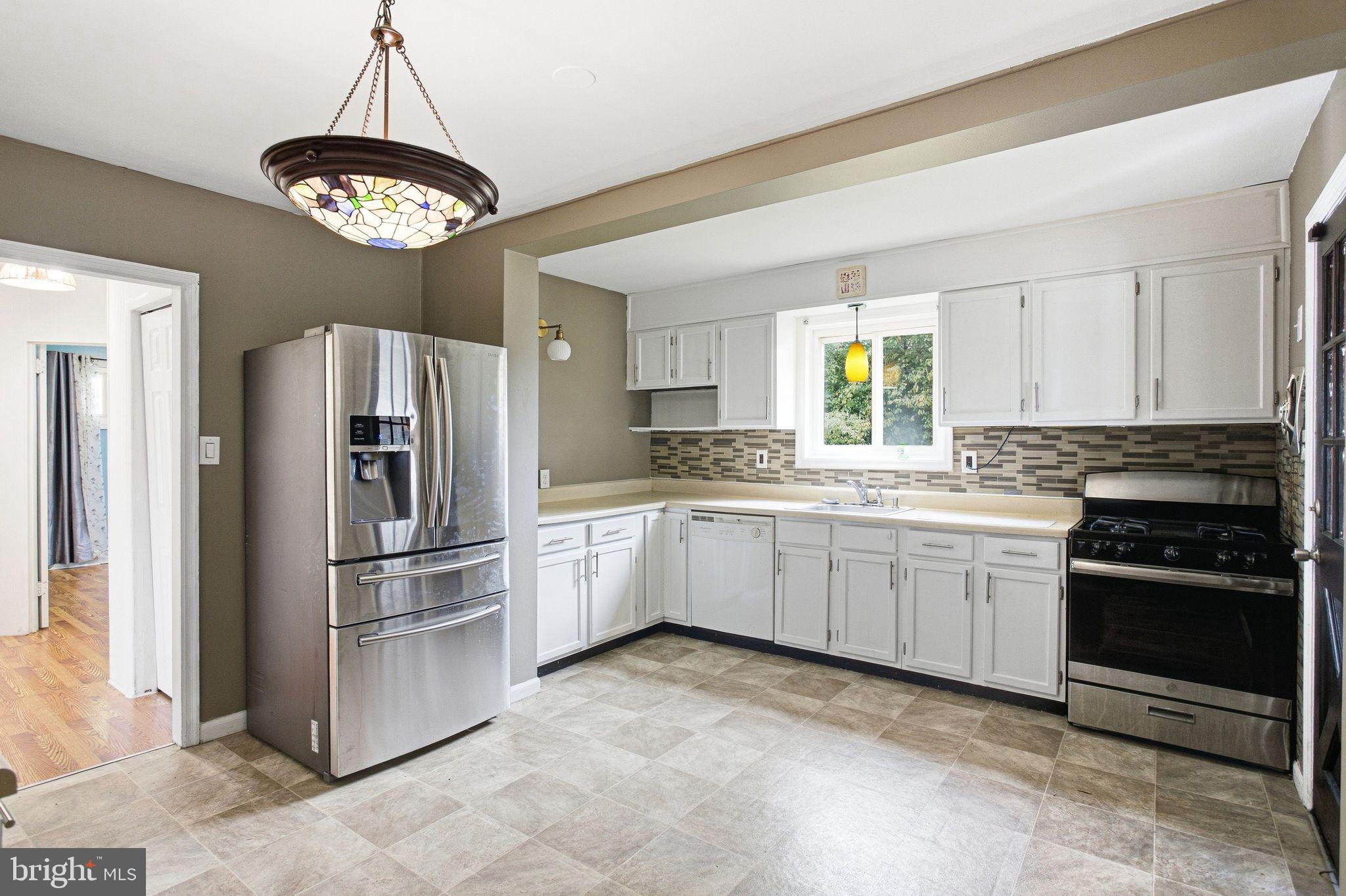 3773 Bridgewater Road Brookhaven, PA 19015 - Photo 14 of 33 Gallery Image 14