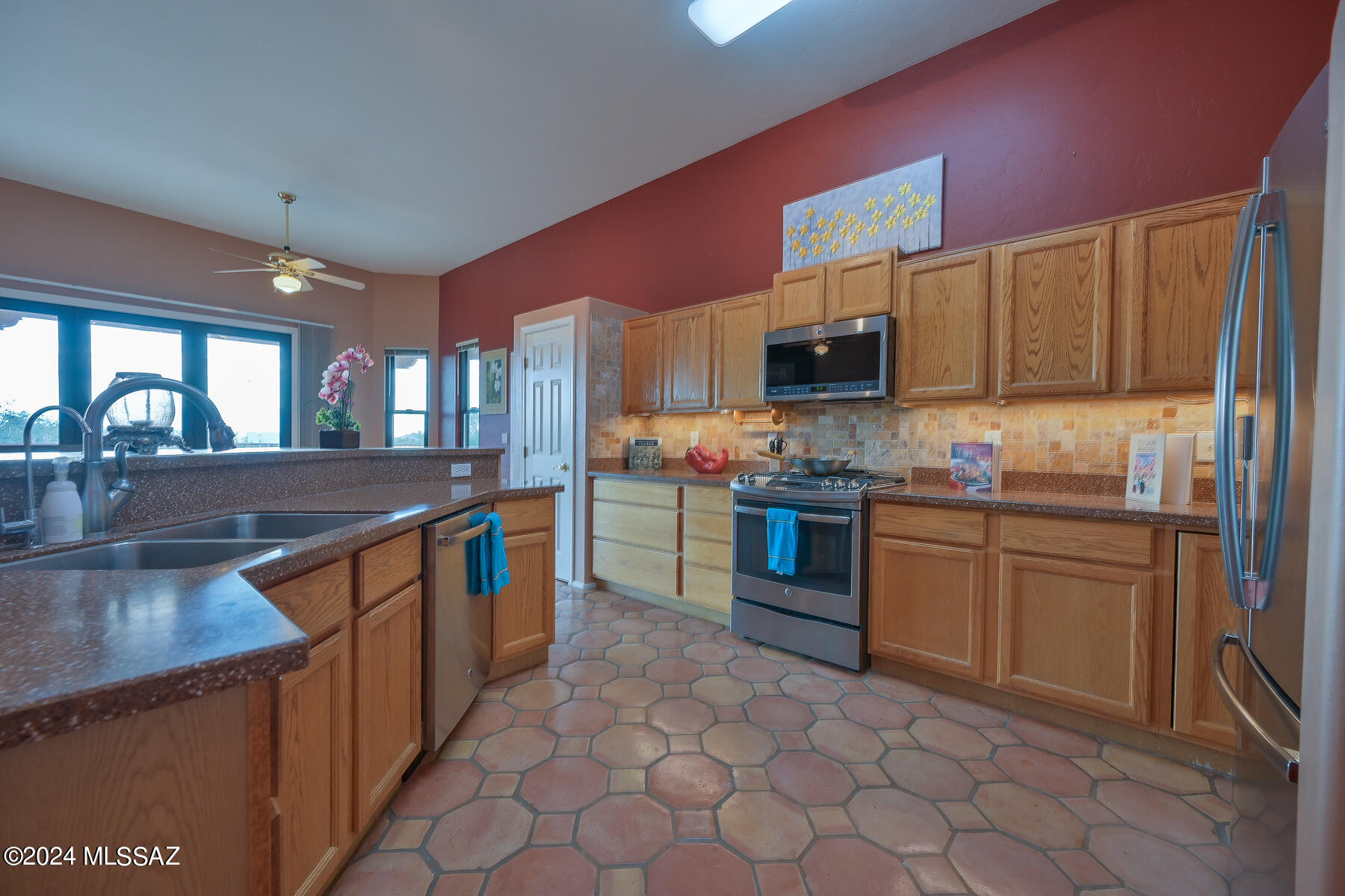 15909 West Lynnette Road Tucson, AZ 85736 - Photo 9 of 43 Gallery Image 9