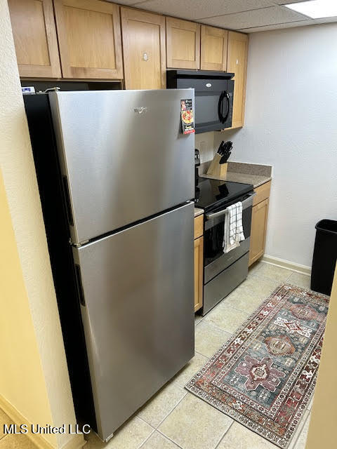 3230 Cumberland Road, Unit 10 Ocean Springs, MS 39564 - Photo 11 of 18 kitchen unit 10