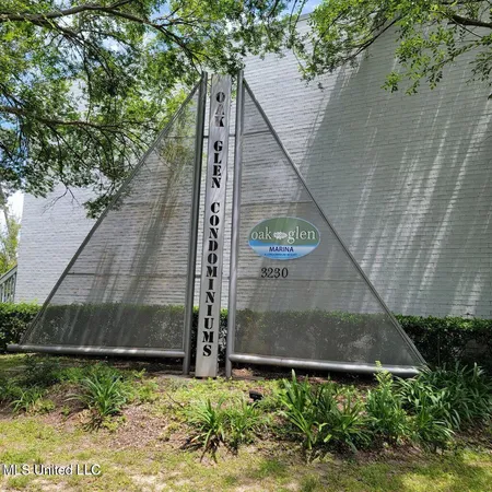 $129,000 | 3230 Cumberland Road, Unit 10, Ocean Springs, MS 39564