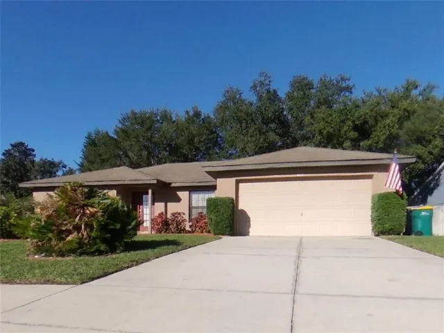 $1,829 | Undisclosed Address, Tavares, FL 32778