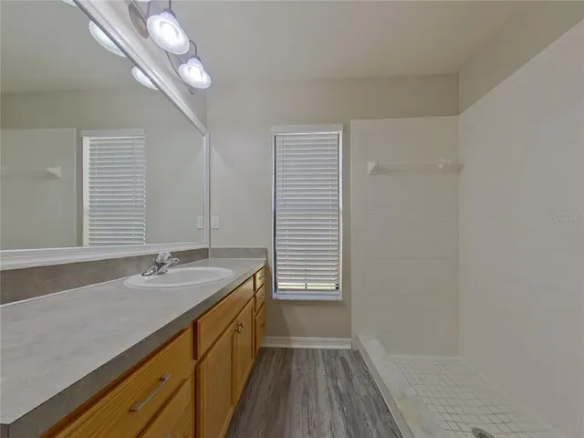 $1,829 | Undisclosed Address, Tavares, FL 32778