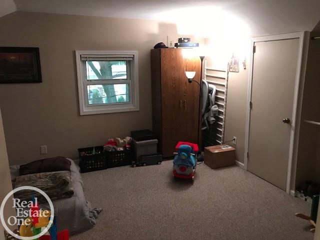 54985 Ridge Road New Baltimore, MI 48047 - Photo 25 of 42 31357341-24.JPG