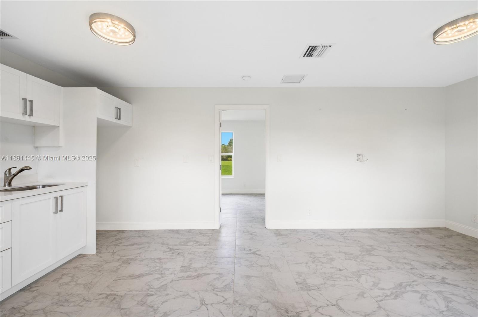 2400 Southwest 112th Avenue Davie, FL 33325 - Photo 56 of 61 Guest House Living Room and Kitchenette