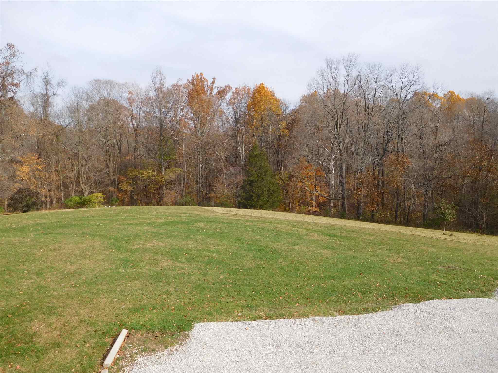 299 East Sample Road Bloomington, IN 47408 - Photo 3 of 24