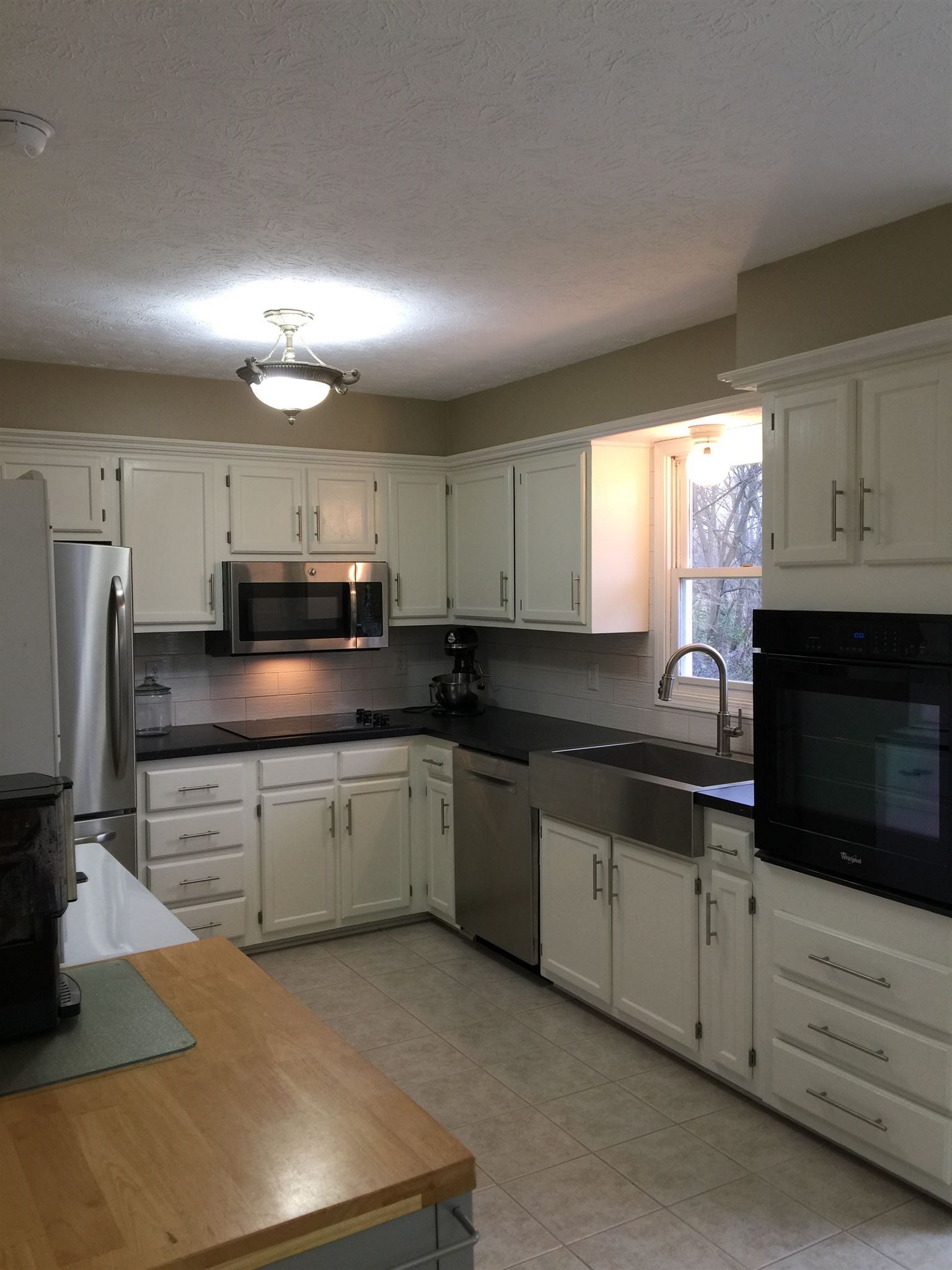 299 East Sample Road Bloomington, IN 47408 - Photo 7 of 24