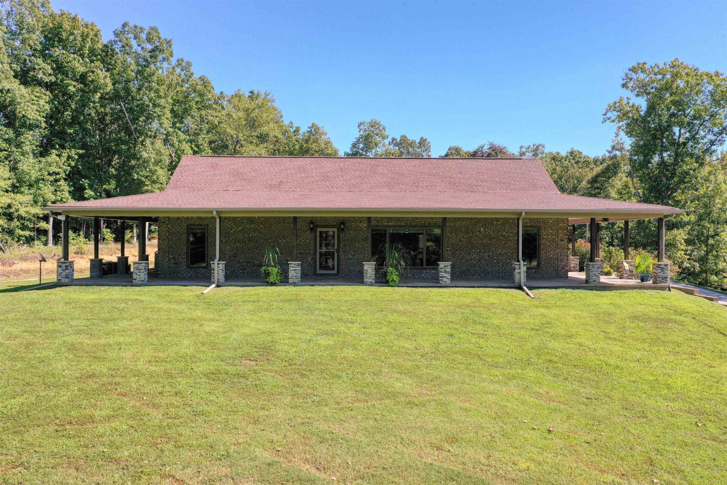 4650 Birdsong Road Camden, TN 38320 - Photo 1 of 20 Photo 1