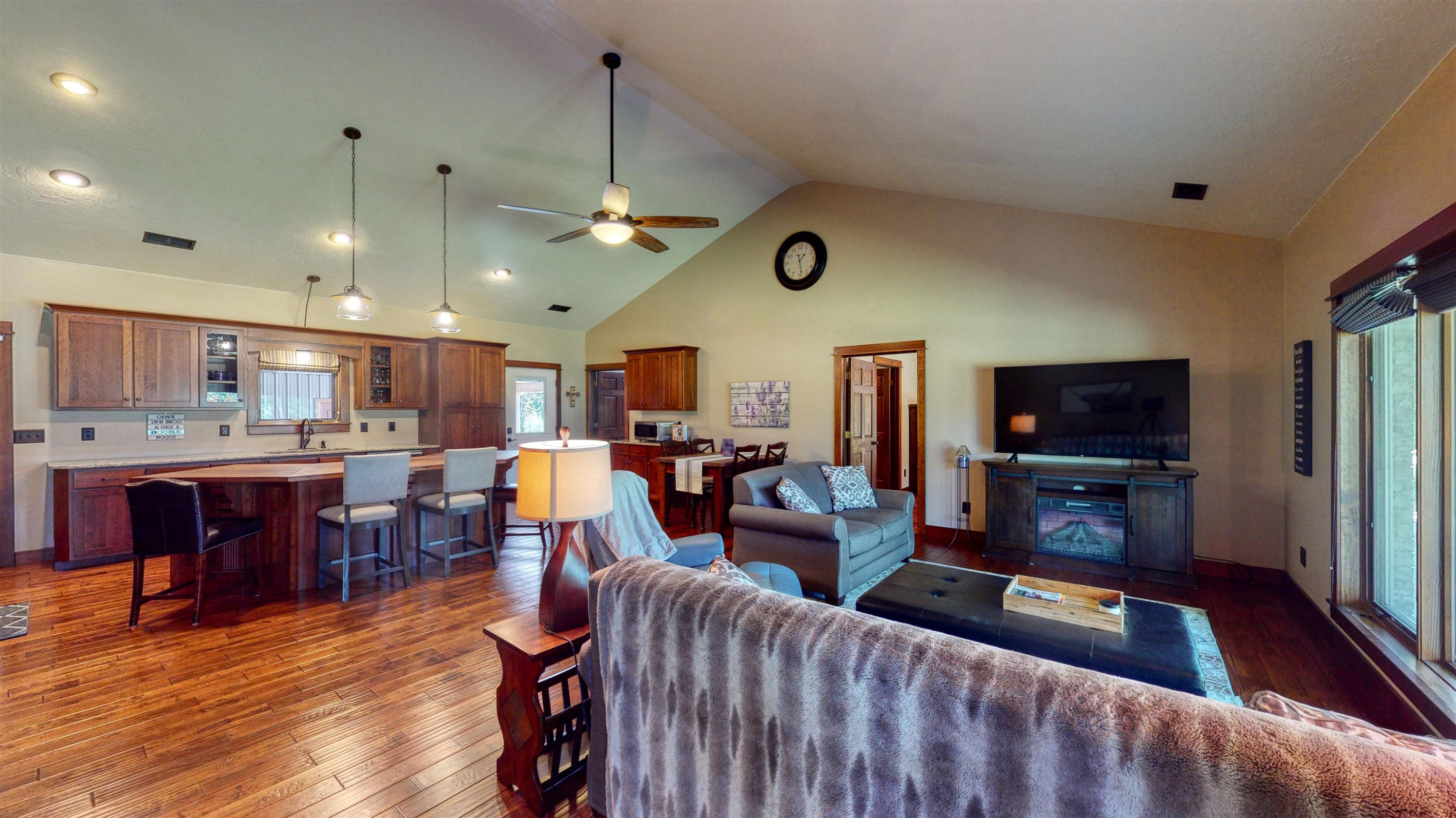 4650 Birdsong Road Camden, TN 38320 - Photo 3 of 20 Photo 3