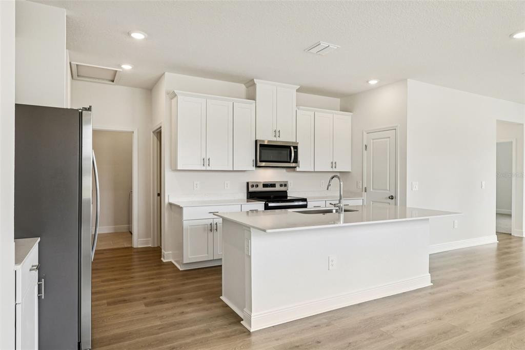 2233 Hen Road Minneola, FL 34715 - Photo 13 of 30