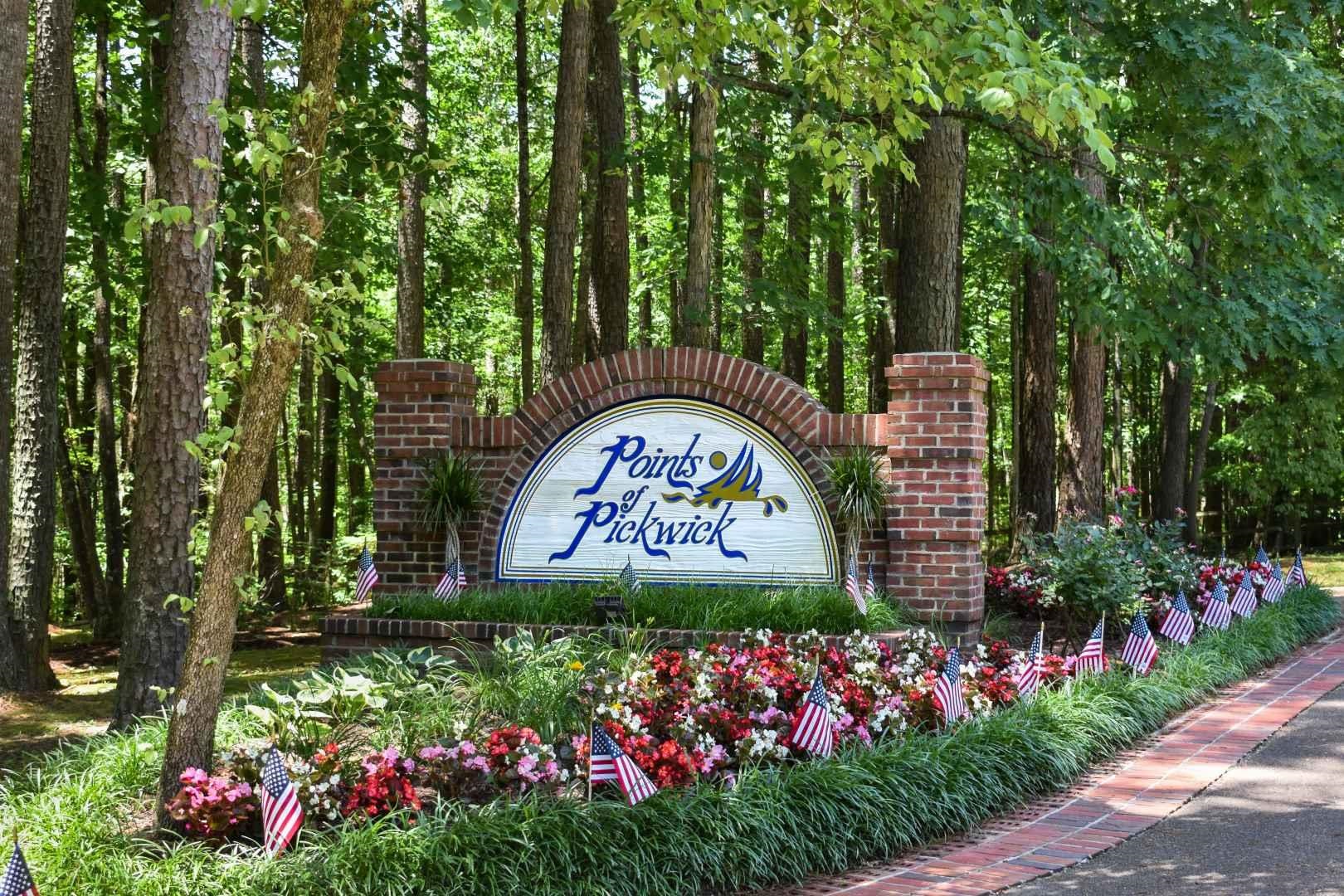 11 Deer Path Savannah, TN 38372 - Photo 5 of 19 a view of sign board