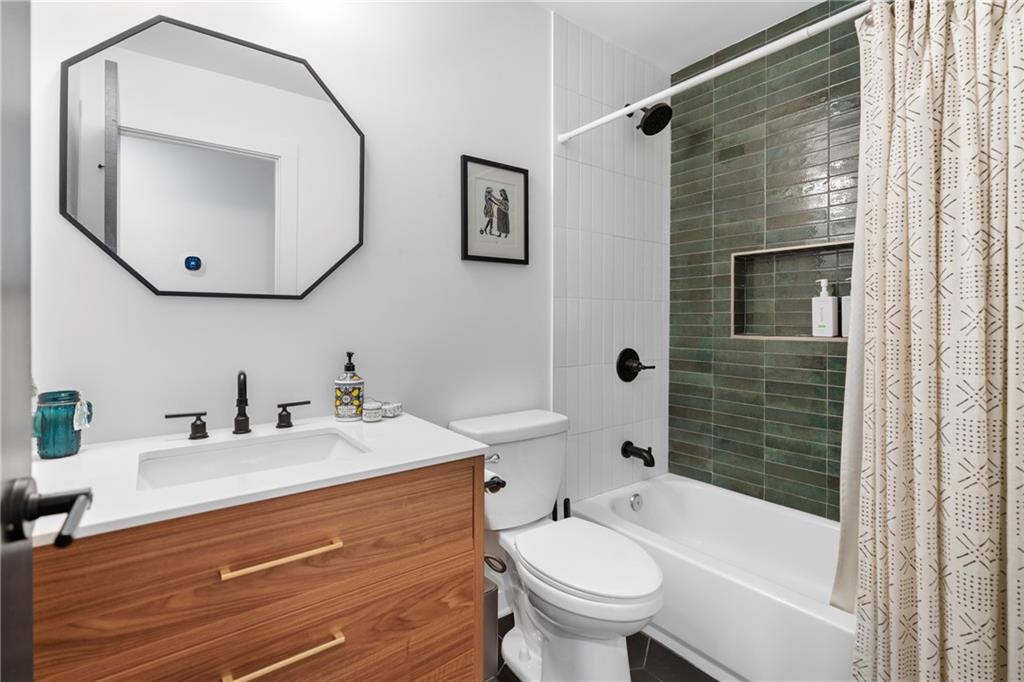 3941 Lake Drive Southeast Smyrna, GA 30082 - Photo 21 of 30