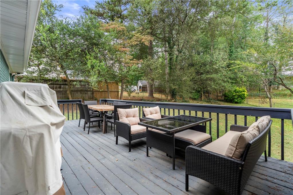 3941 Lake Drive Southeast Smyrna, GA 30082 - Photo 28 of 30