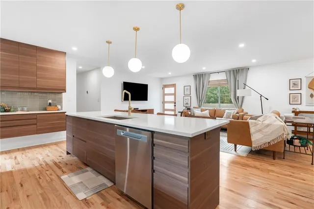 $629,000 | 3941 Lake Drive Southeast, Smyrna, GA 30082