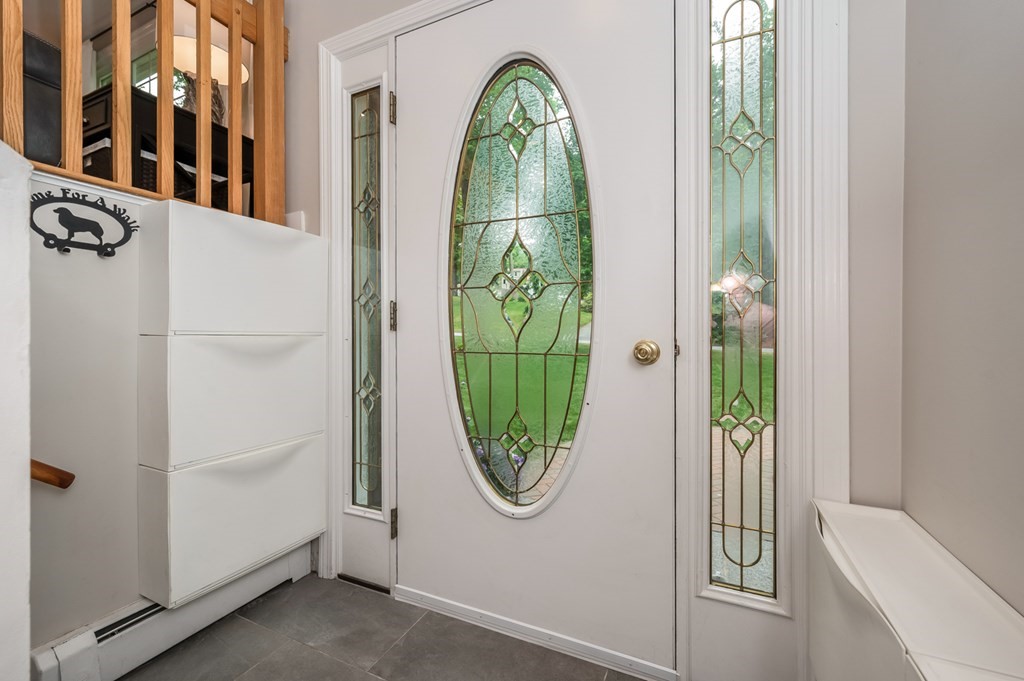 36 Eastview Road Hopkinton, MA 01748 - Photo 2 of 40 Gallery Image 2