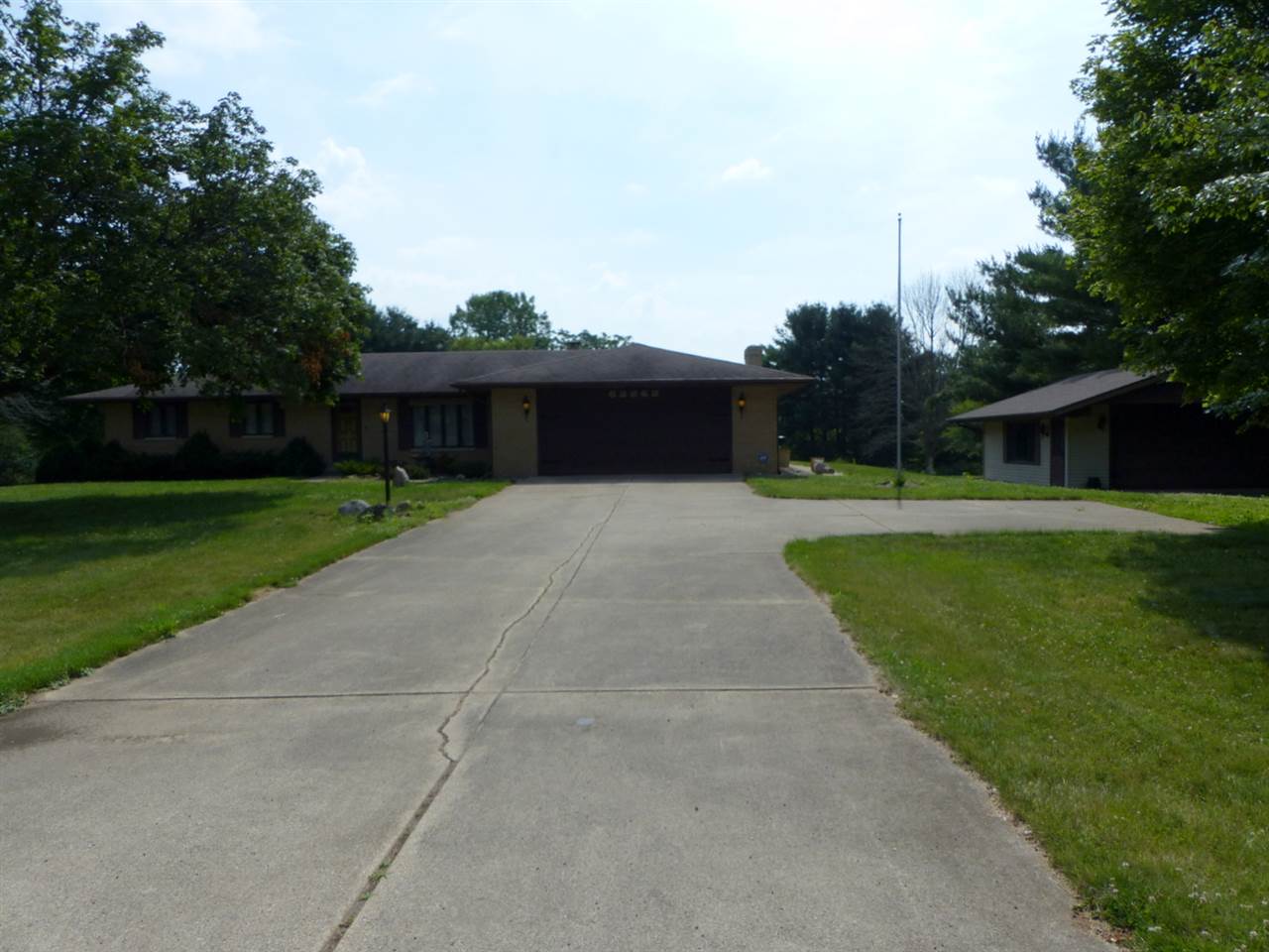 62262 Pine Road North Liberty, IN 46554 - Photo 1 of 36