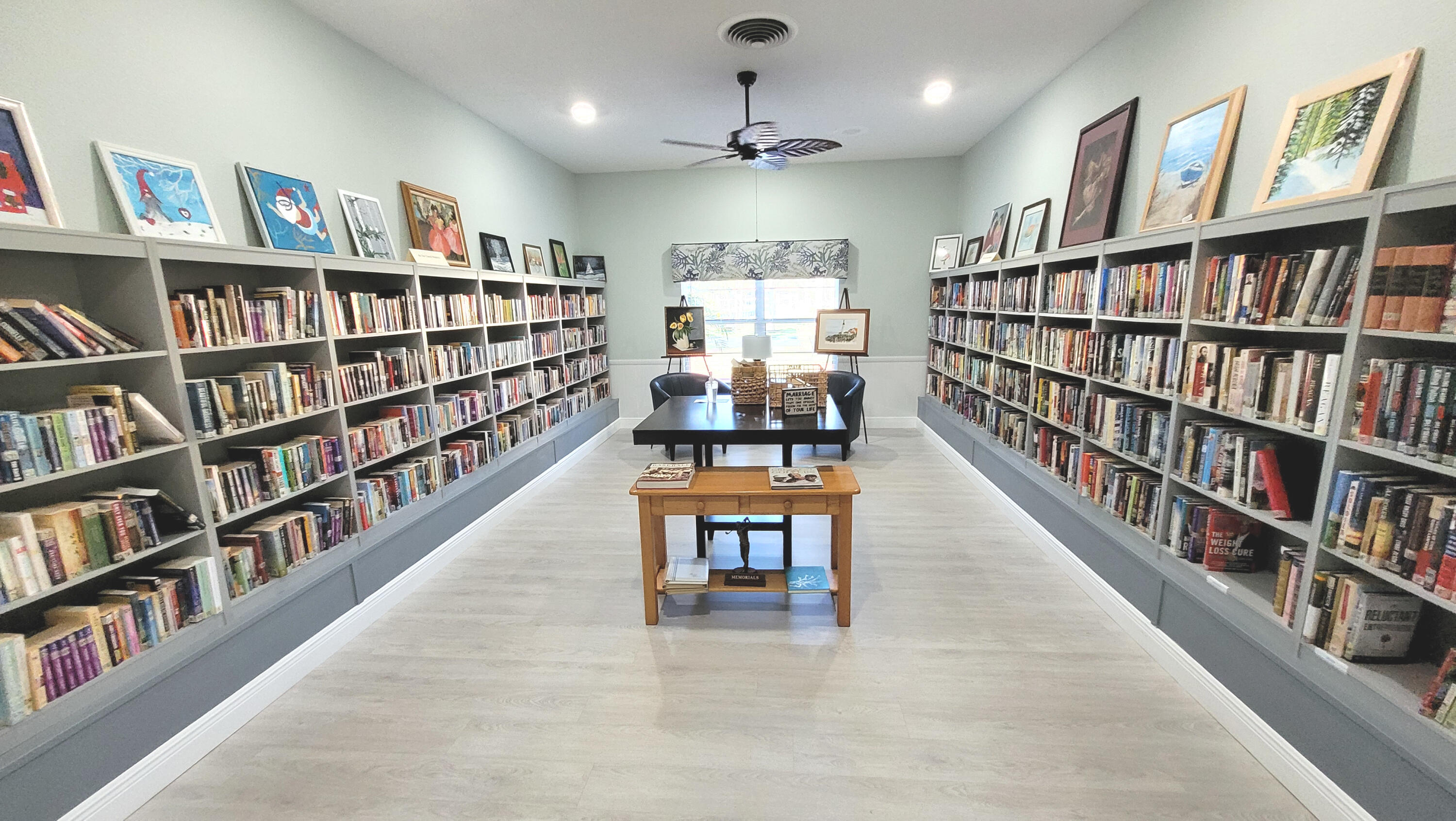 1941 Southwest Palm City Road, Unit 21B Stuart, FL 34994 - Photo 21 of 22 Community Library