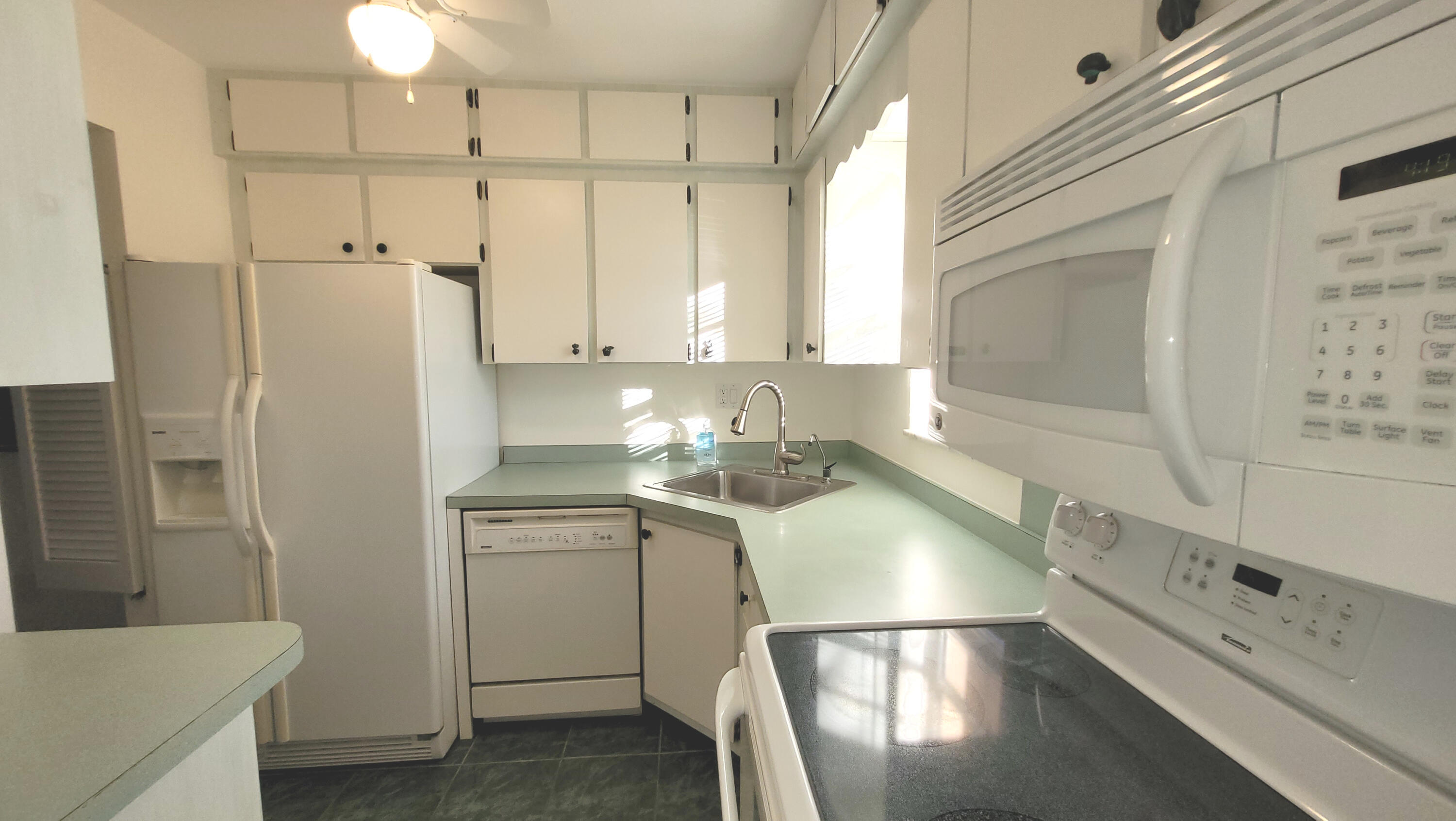 1941 Southwest Palm City Road, Unit 21B Stuart, FL 34994 - Photo 10 of 22 Kitchen
