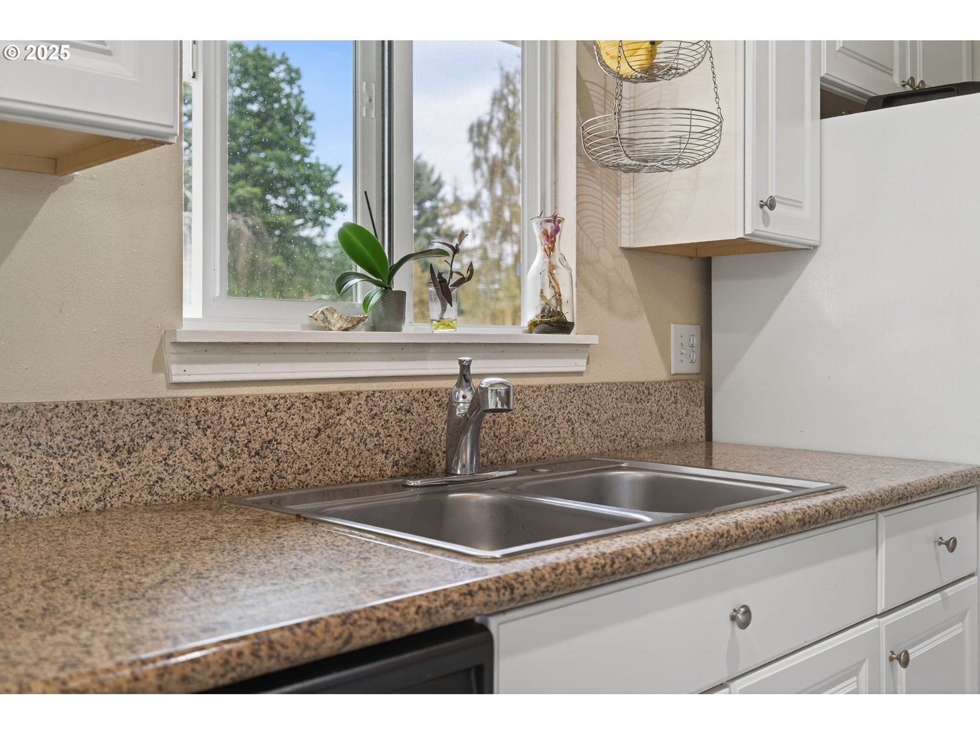 1611 Northeast Hale Place Gresham, OR 97030 - Photo 13 of 25