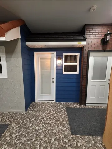 $265 | 1652 Highway 104, Ontario, NY 14519