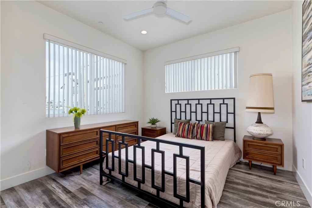 48 57th Place Long Beach, CA 90803 - Photo 35 of 47 a bedroom with furniture and a window