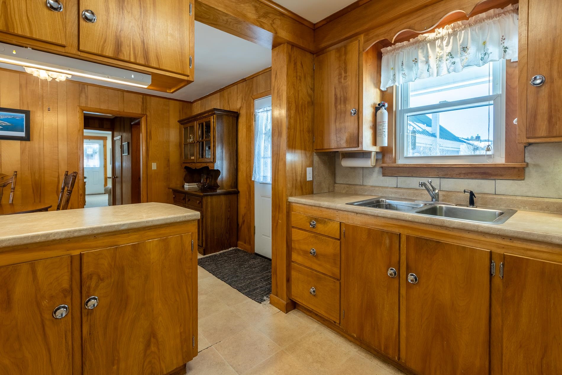 15 Spring Street Lebanon, NH 03766 - Photo 6 of 34 Gallery Image 6