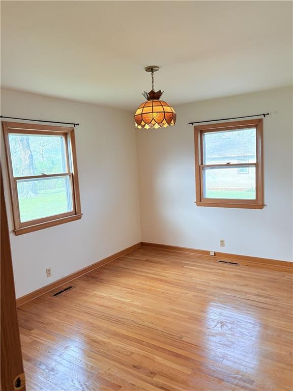 433 South 8th Street Atchison, KS 66002 - Photo 8 of 24