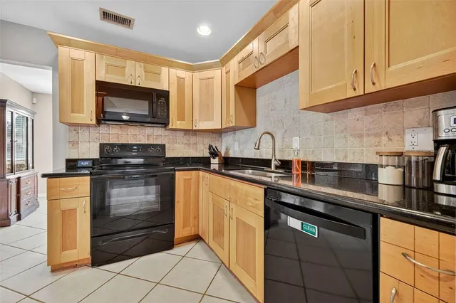 $524,900 | 1334 59th Street North, St. Petersburg, FL 33710