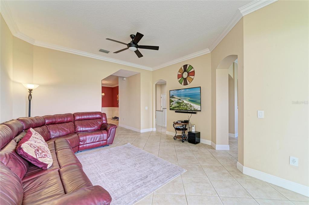 8432 Miramar Way Lakewood Ranch, FL 34202 - Photo 14 of 82