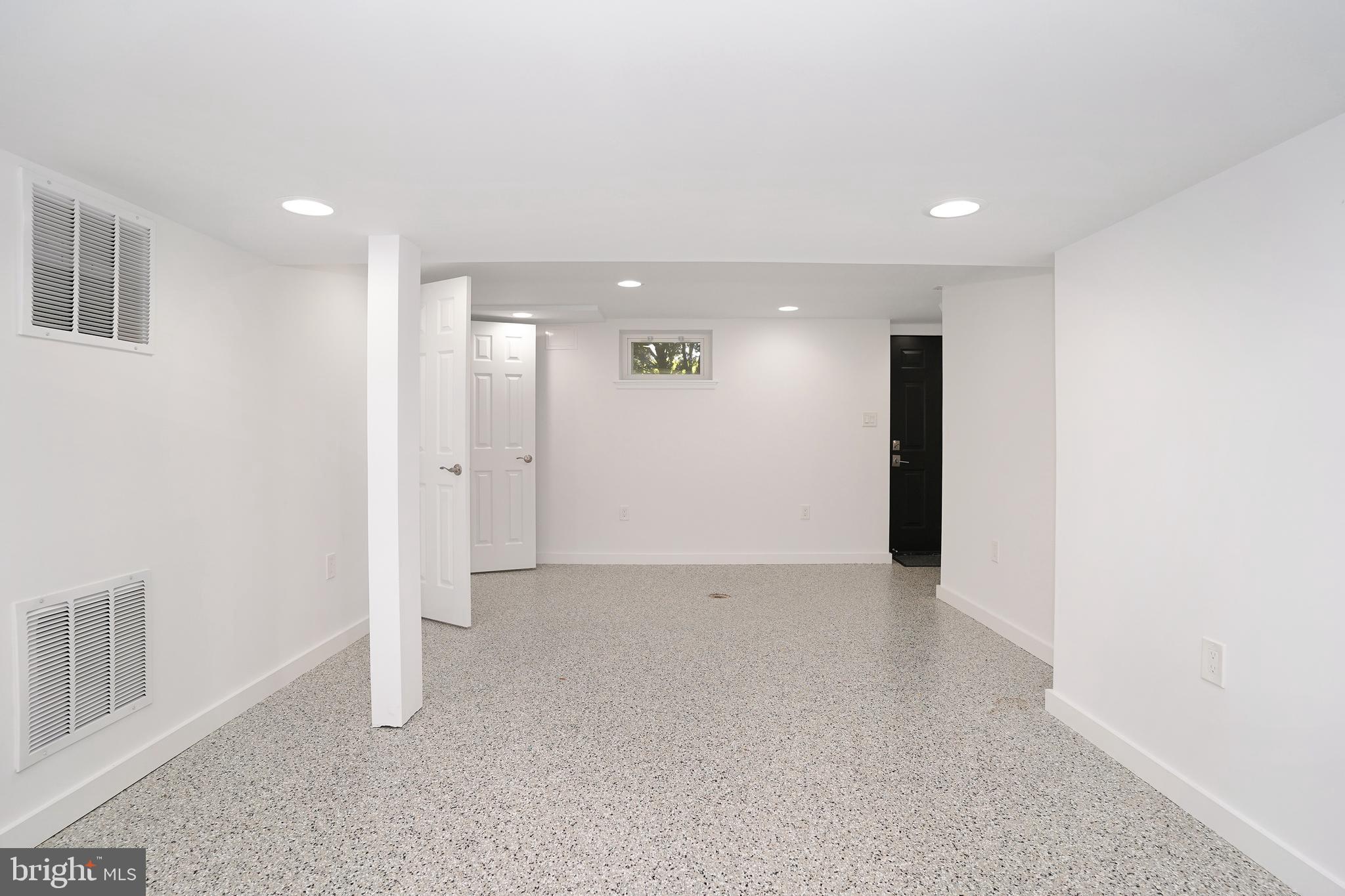 5904 Grayson Street Springfield, VA 22150 - Photo 28 of 49