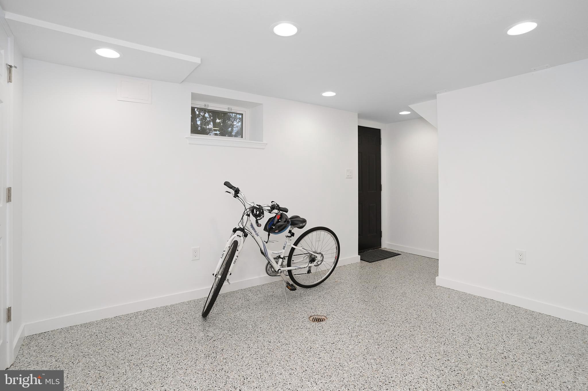 5904 Grayson Street Springfield, VA 22150 - Photo 29 of 49