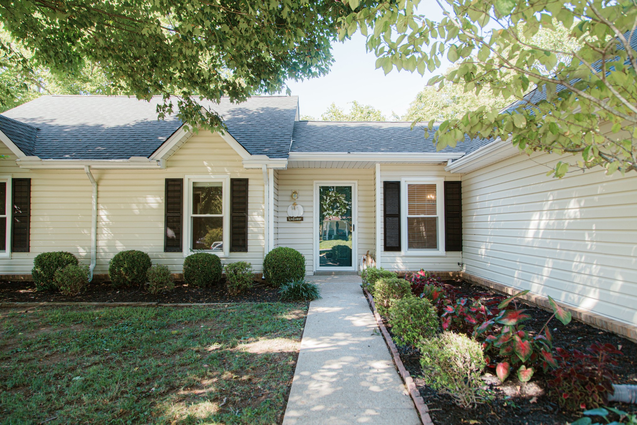 140 Ridgemont Place Franklin, TN 37064 - Photo 4 of 36 Gallery Image 4
