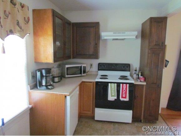 173 Markham Road Tryon, NC 28782 - Photo 6 of 10 Gallery Image 6