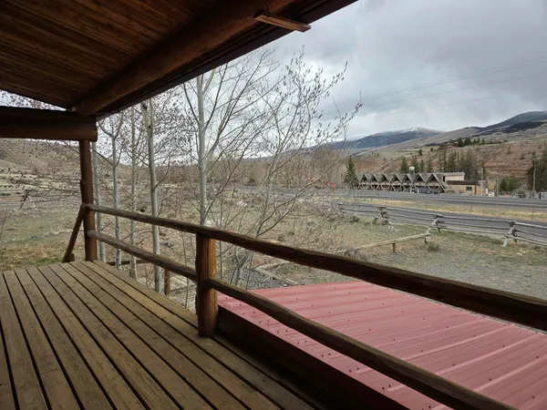 $725,000 | 1404 Warm Springs Drive, Dubois, WY 82513