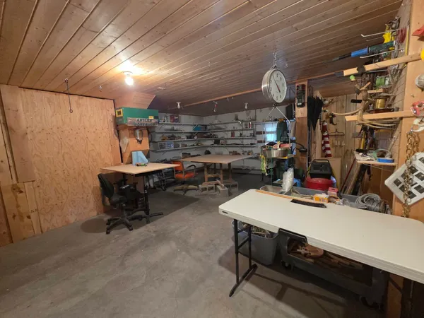 $725,000 | 1404 Warm Springs Drive, Dubois, WY 82513