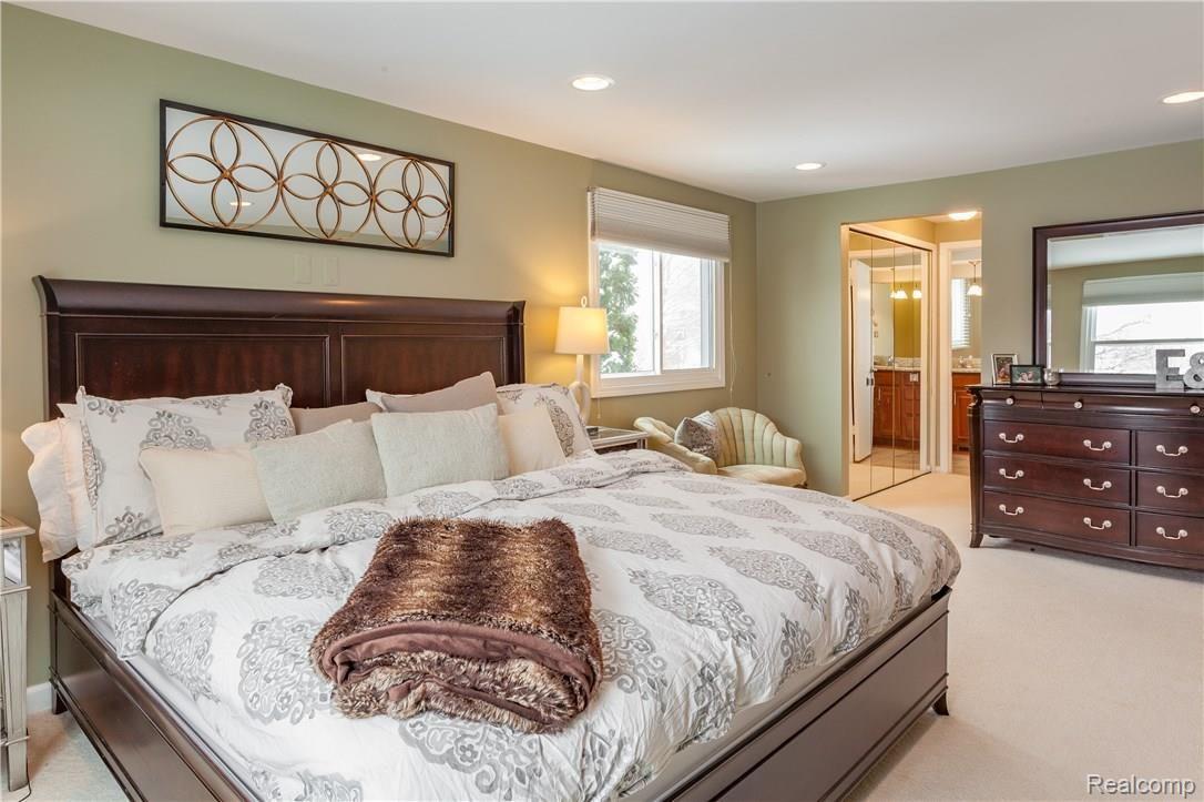 4275 Wendell Road West Bloomfield, MI 48323 - Photo 18 of 25 IMG_4499.jpg
