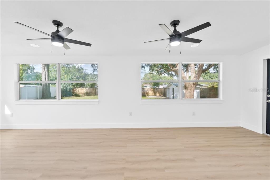 2254 Olney Road Lakeland, FL 33801 - Photo 13 of 24 Florida room