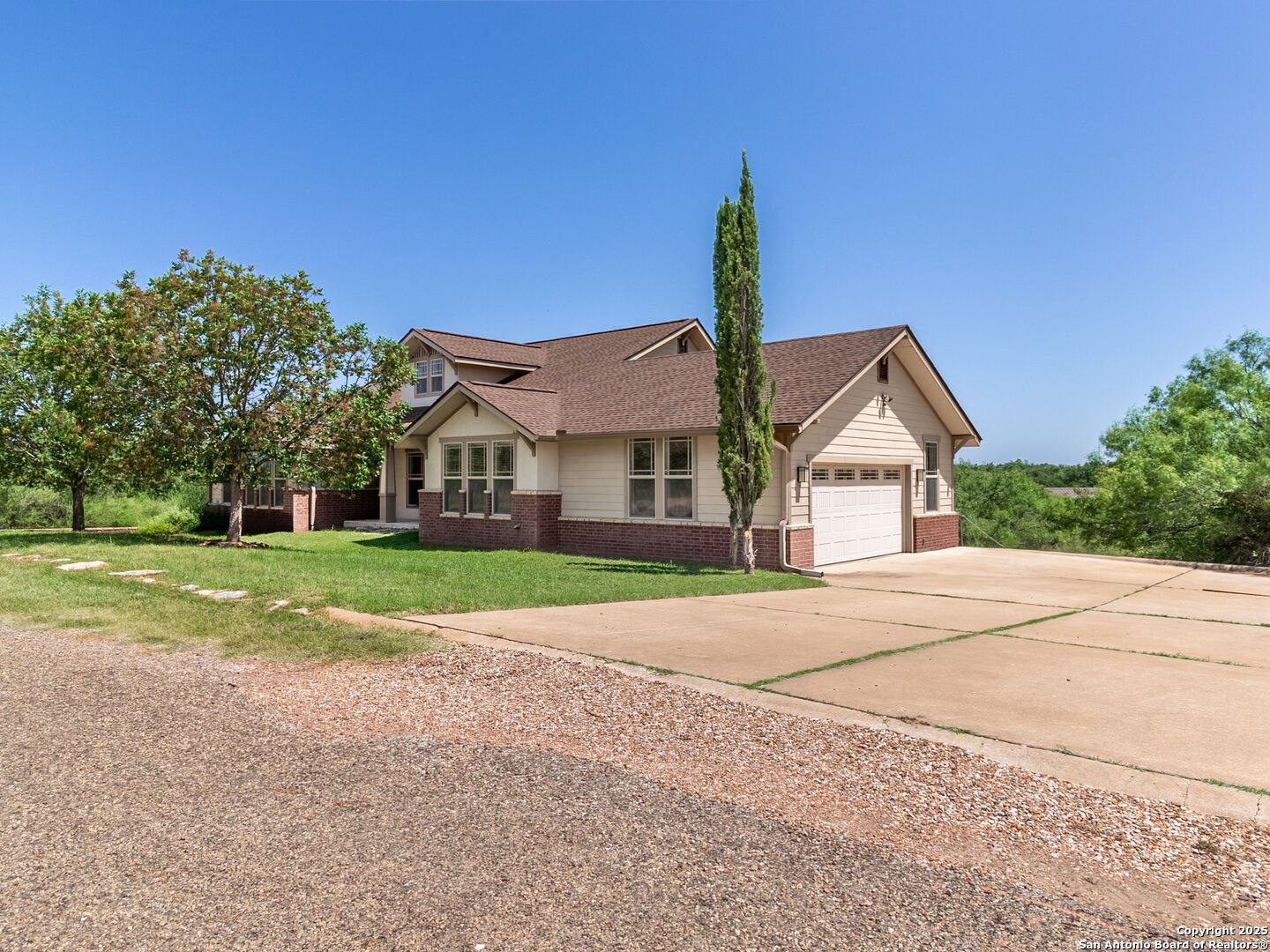 800 Steapp Lane Mason, TX 76856 - Photo 45 of 47 a front view of a house with yard