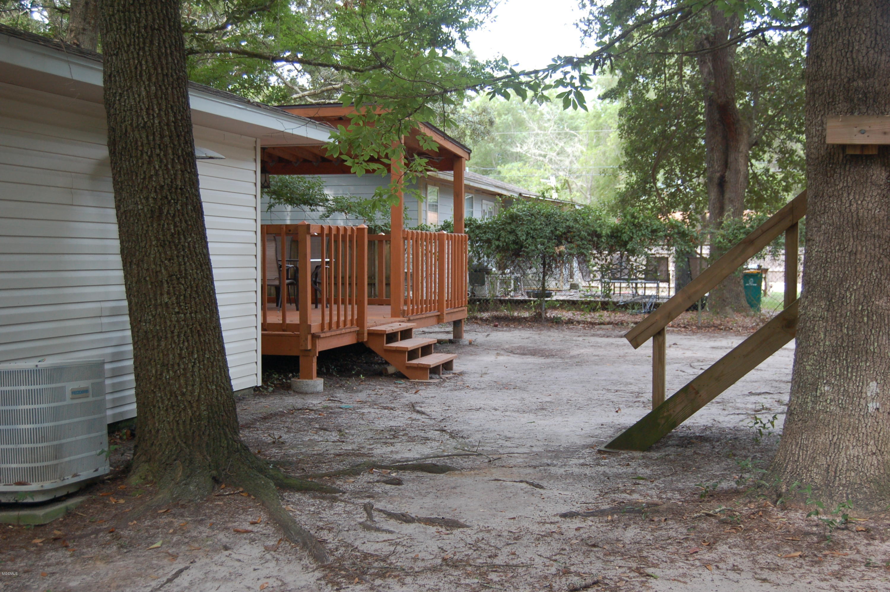246 Reinike Road Long Beach, MS 39560 - Photo 33 of 34 DSC_0078