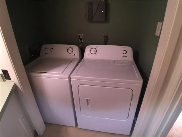 $1,100 | 1628 Prytania Street, New Orleans, LA 70130