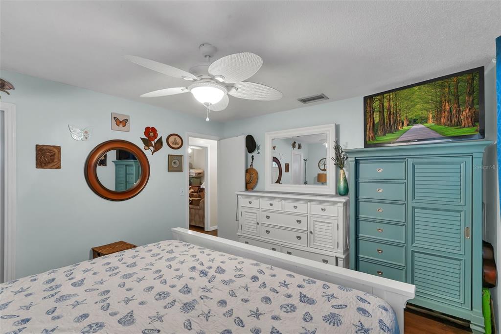 2107 High Point Avenue Southwest Winter Haven, FL 33880 - Photo 17 of 46