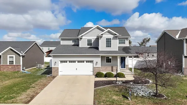$435,000 | 2008 Rylan Road, Mahomet, IL 61853