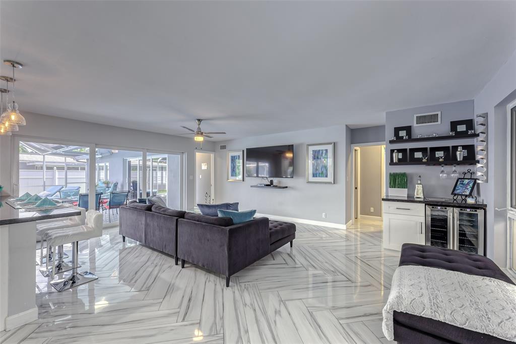 1930 Northeast 28th Court Lighthouse Point, FL 33064 - Photo 20 of 57