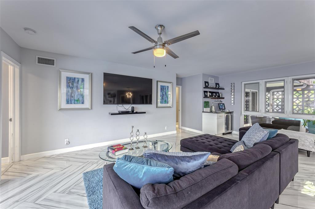 1930 Northeast 28th Court Lighthouse Point, FL 33064 - Photo 28 of 57