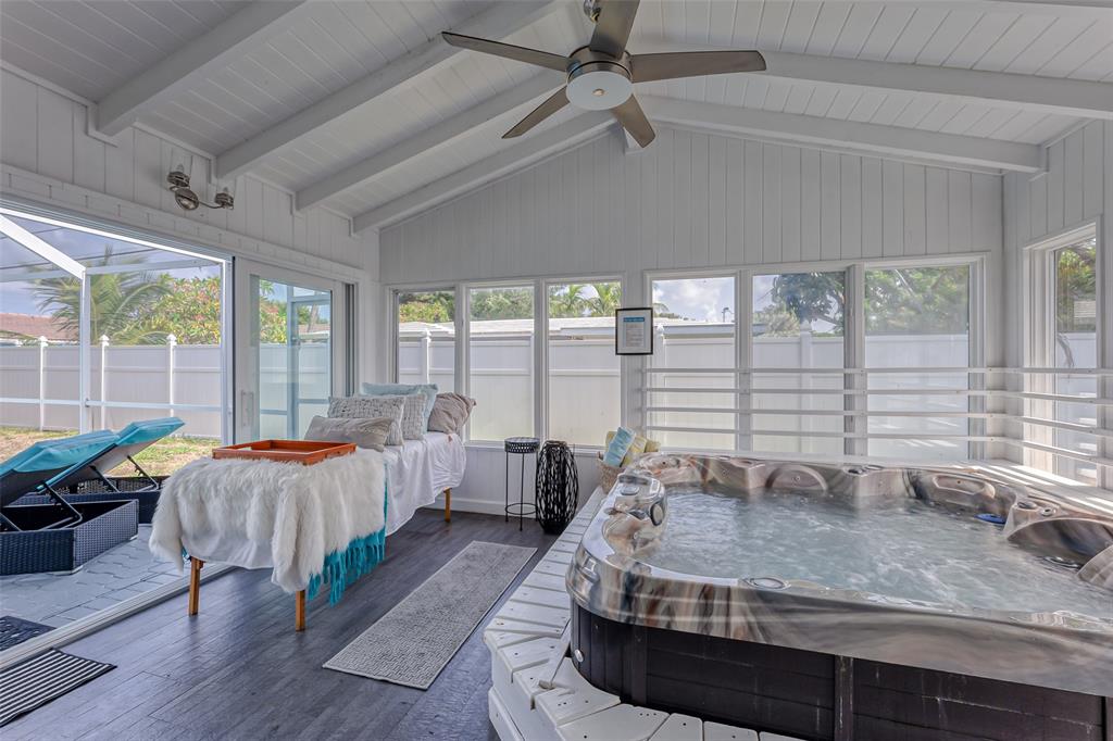 1930 Northeast 28th Court Lighthouse Point, FL 33064 - Photo 46 of 57