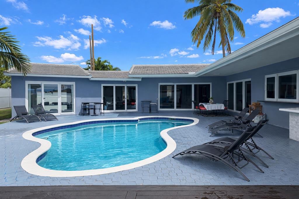 1930 Northeast 28th Court Lighthouse Point, FL 33064 - Photo 50 of 57