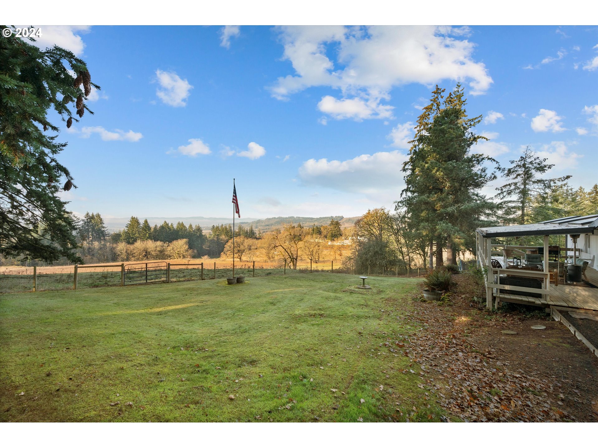 7625 Southeast Seawood Road Amity, OR 97101 - Photo 29 of 48 a view of a garden