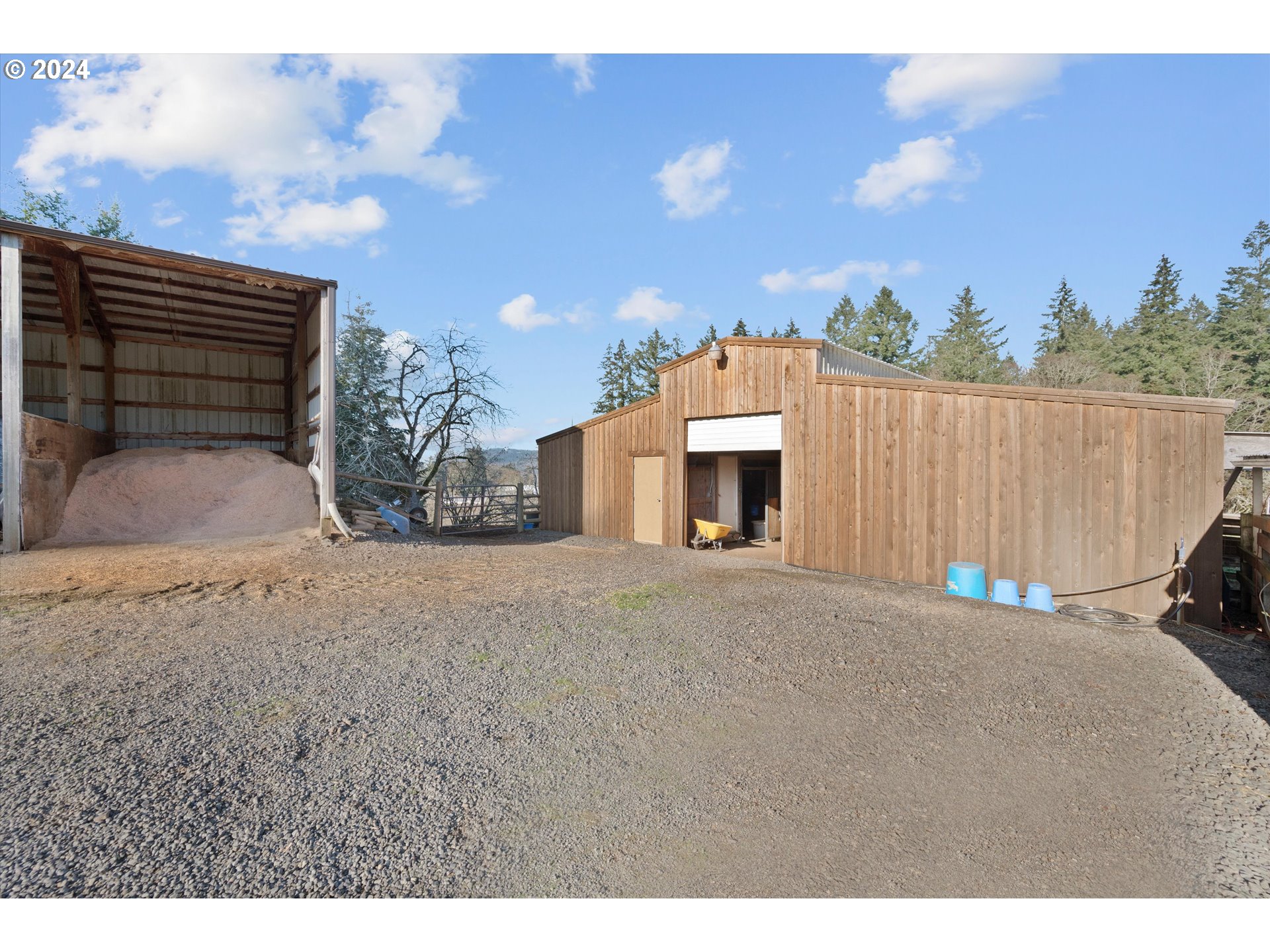 7625 Southeast Seawood Road Amity, OR 97101 - Photo 33 of 48 a view of a terrace